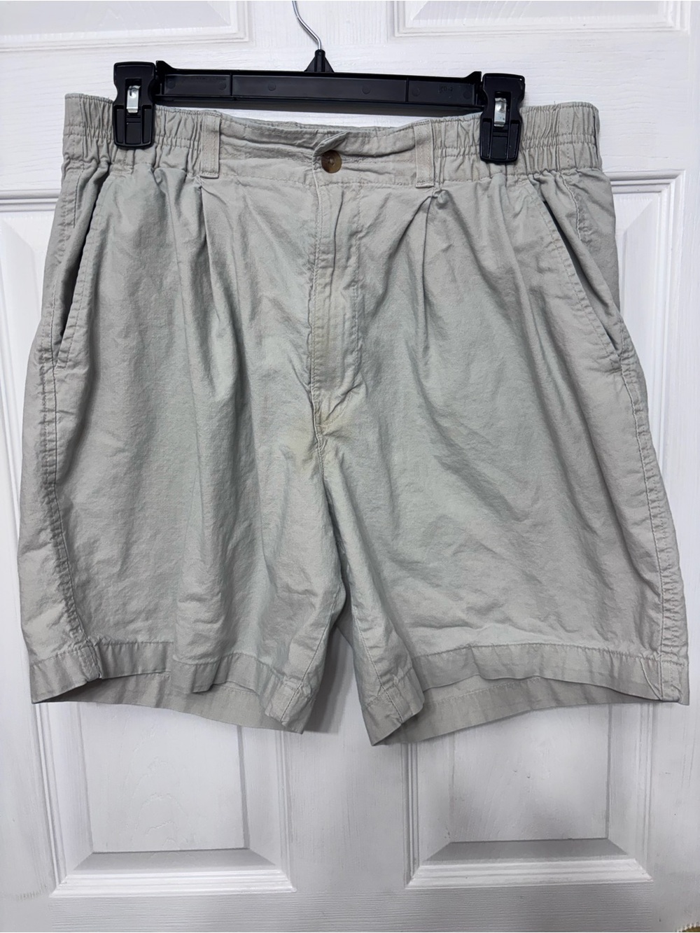 Men's Casual Elastic-Waist Khaki Shorts
